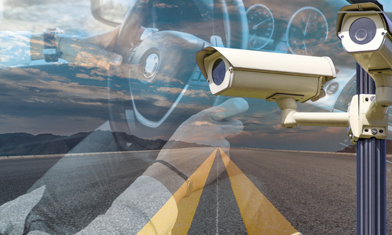 Facilite sua Viagem: 5 Melhores Apps de Alerta de Radares