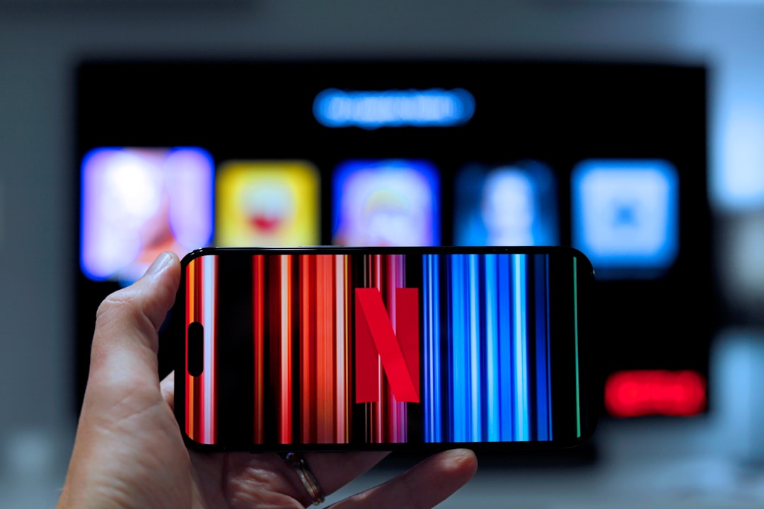 Como assistir TV ao vivo grátis: guia completo de apps